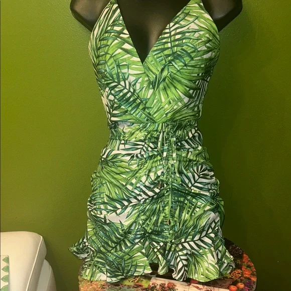 Luxxel Green Leaf Print Dress(adjustable straps) - Picture 4 of 10